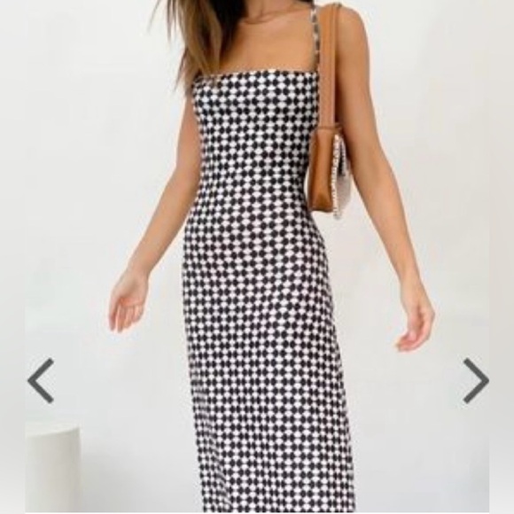 VRG GRL Don't Look Back Midi Dress - Picture 6 of 6